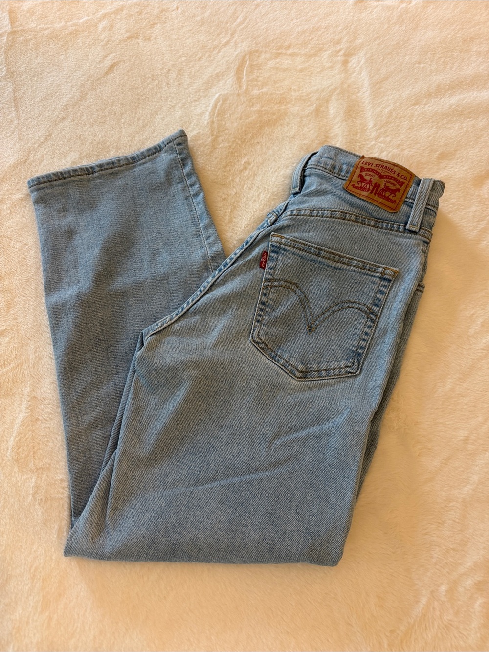 Levi's Women’s Light Blue Ribcage Straight Ankle Jeans Size 26x27